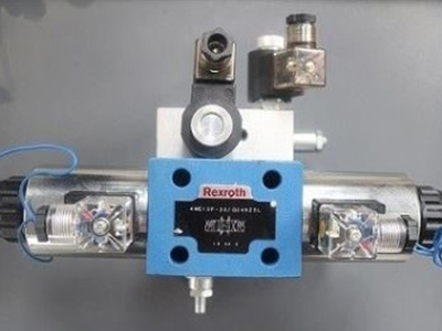 Válvula tipo manifold de la marca REXROTH